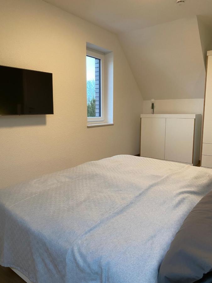 Helle Dachgeschosswohnung In Bockhorn, Lk Friesland Bockhorn  Exterior foto