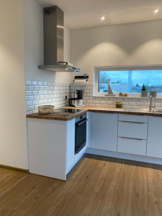 Helle Dachgeschosswohnung In Bockhorn, Lk Friesland Bockhorn  Exterior foto